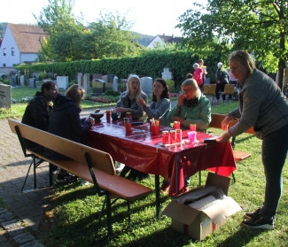 Haltestelle Friedhof Trautskirchen Kreativstation