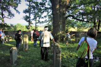 Radsternfahrten jüdischer Friedhof Uehlfeld